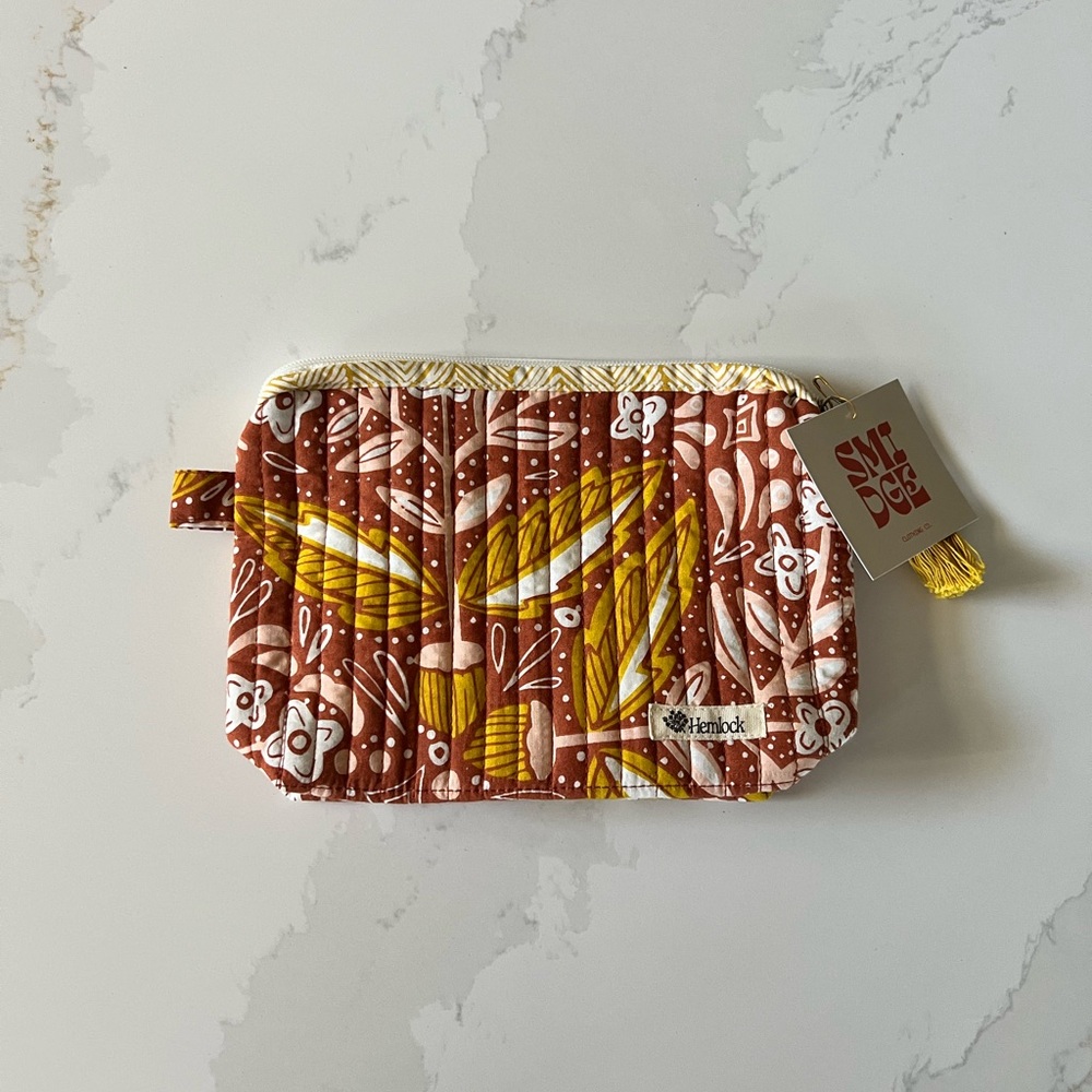 Hemlock Amelia Quilted Zipper Pouch NWT